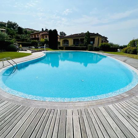 Suite And Pool Castion Veronese Εξωτερικό φωτογραφία