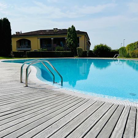 Suite And Pool Castion Veronese Εξωτερικό φωτογραφία
