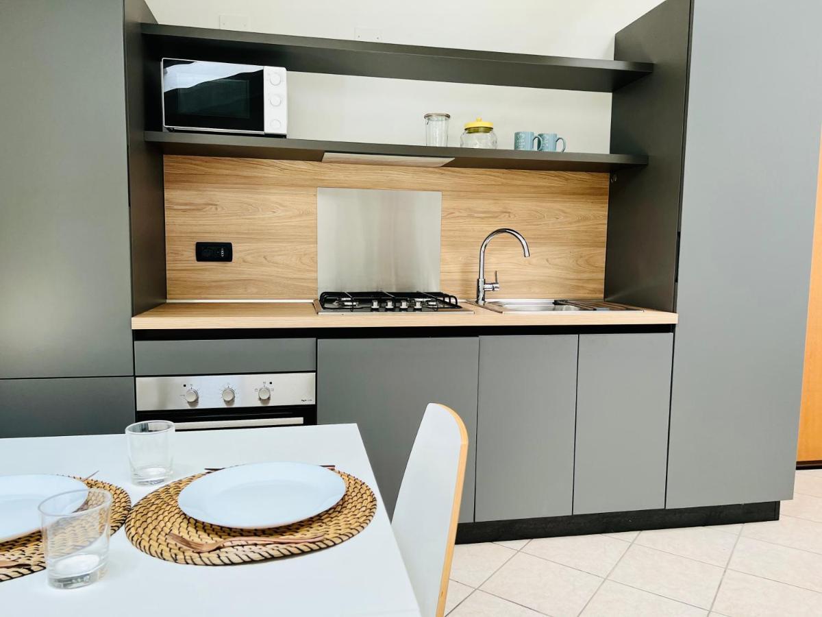 Suite And Pool Castion Veronese Εξωτερικό φωτογραφία