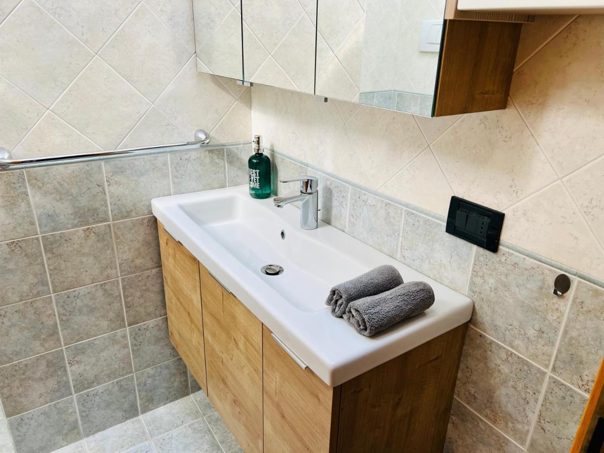 Suite And Pool Castion Veronese Εξωτερικό φωτογραφία